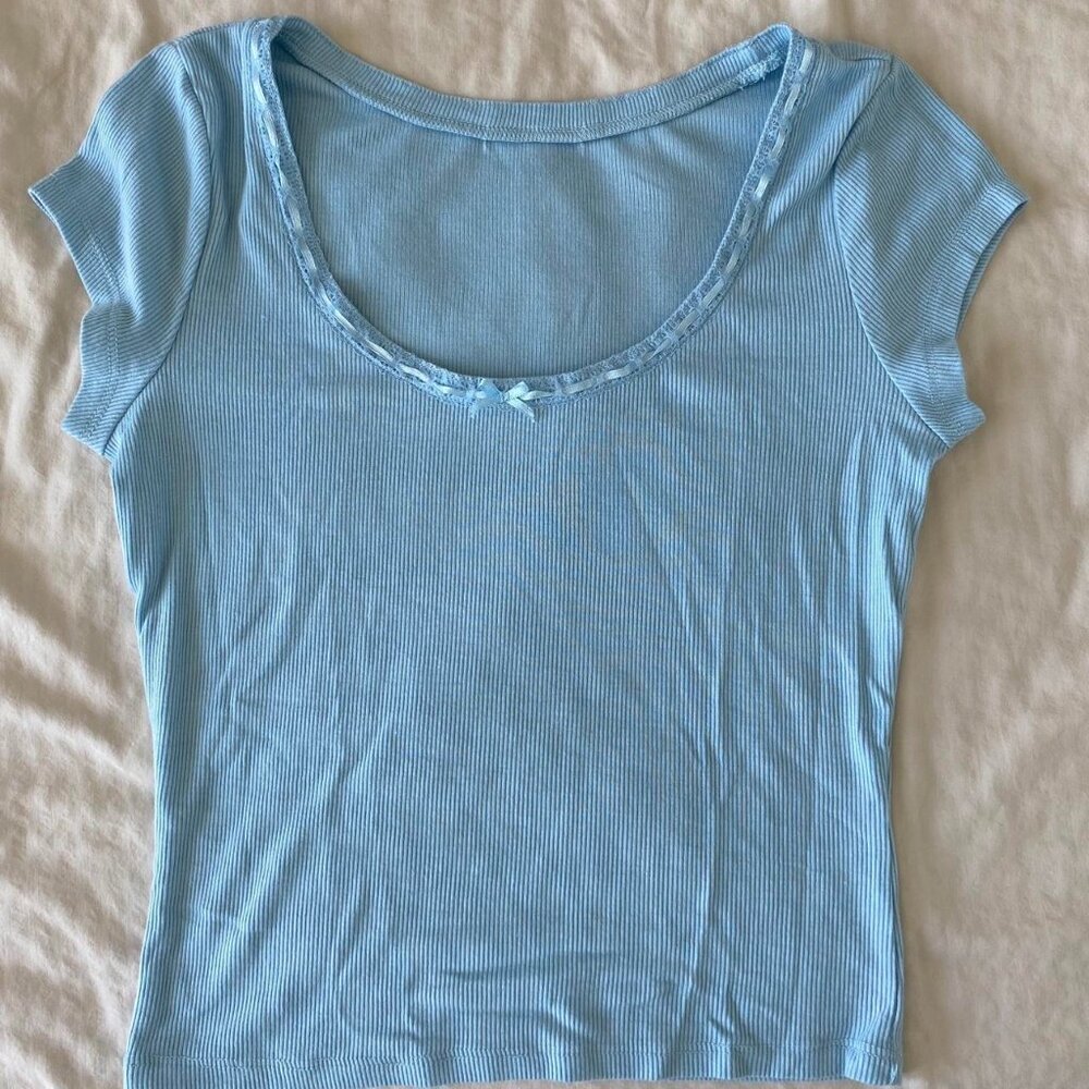 blue bow top